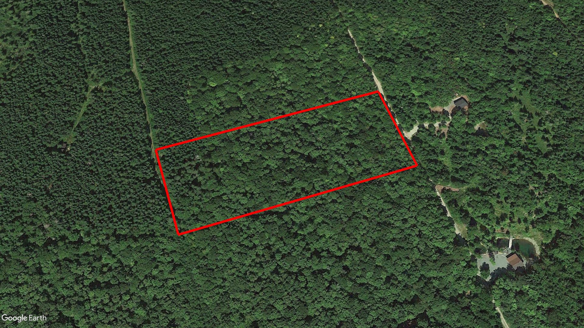 Tax Sale Moncton, New Brunswick - 01743473