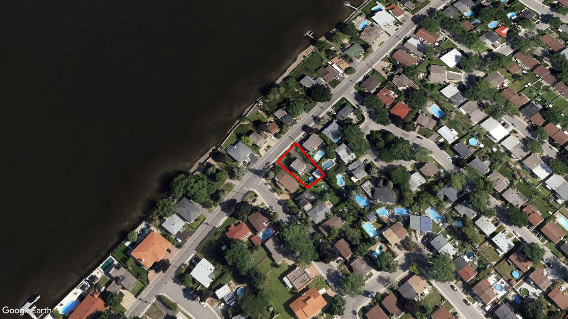 Tax Sale Montreal, Quebec - 020830-06 