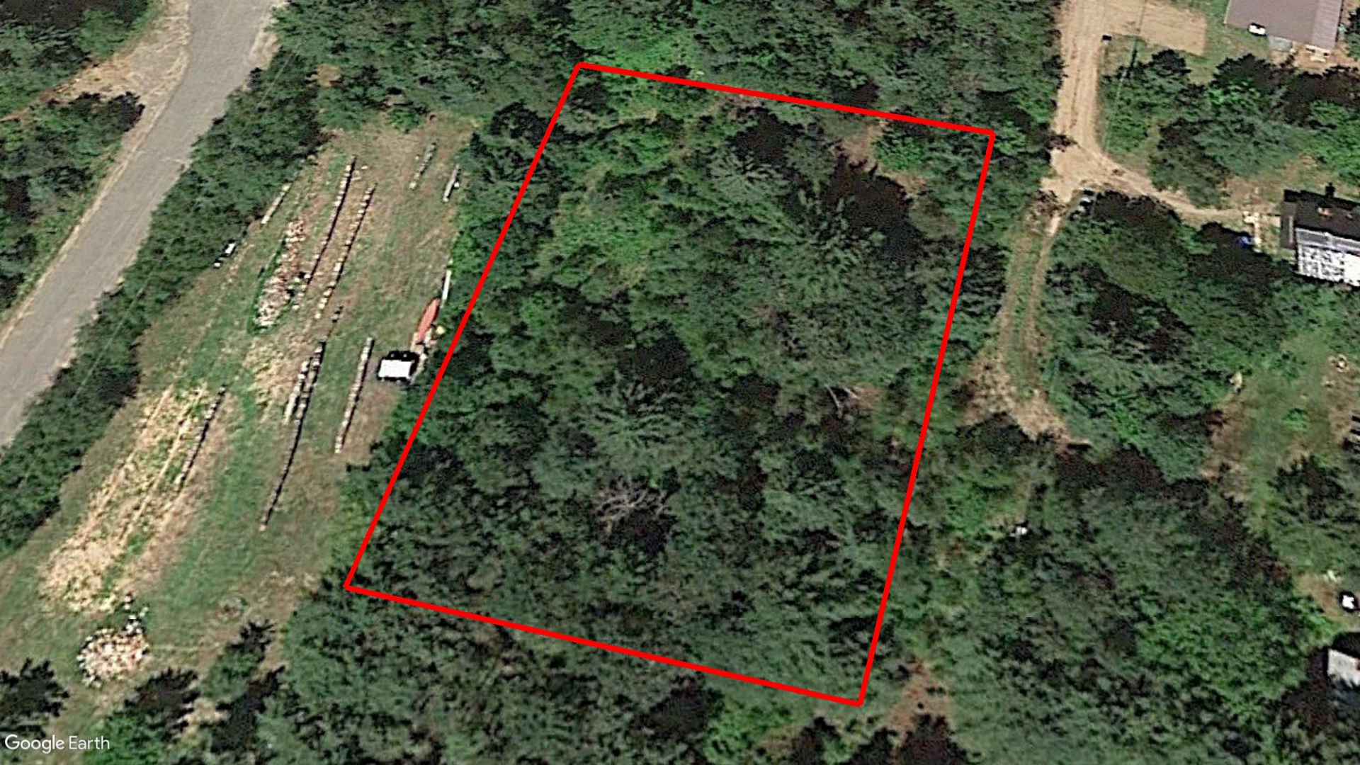 Tax Sale Des Laurentides, Quebec - 2610-19-8523