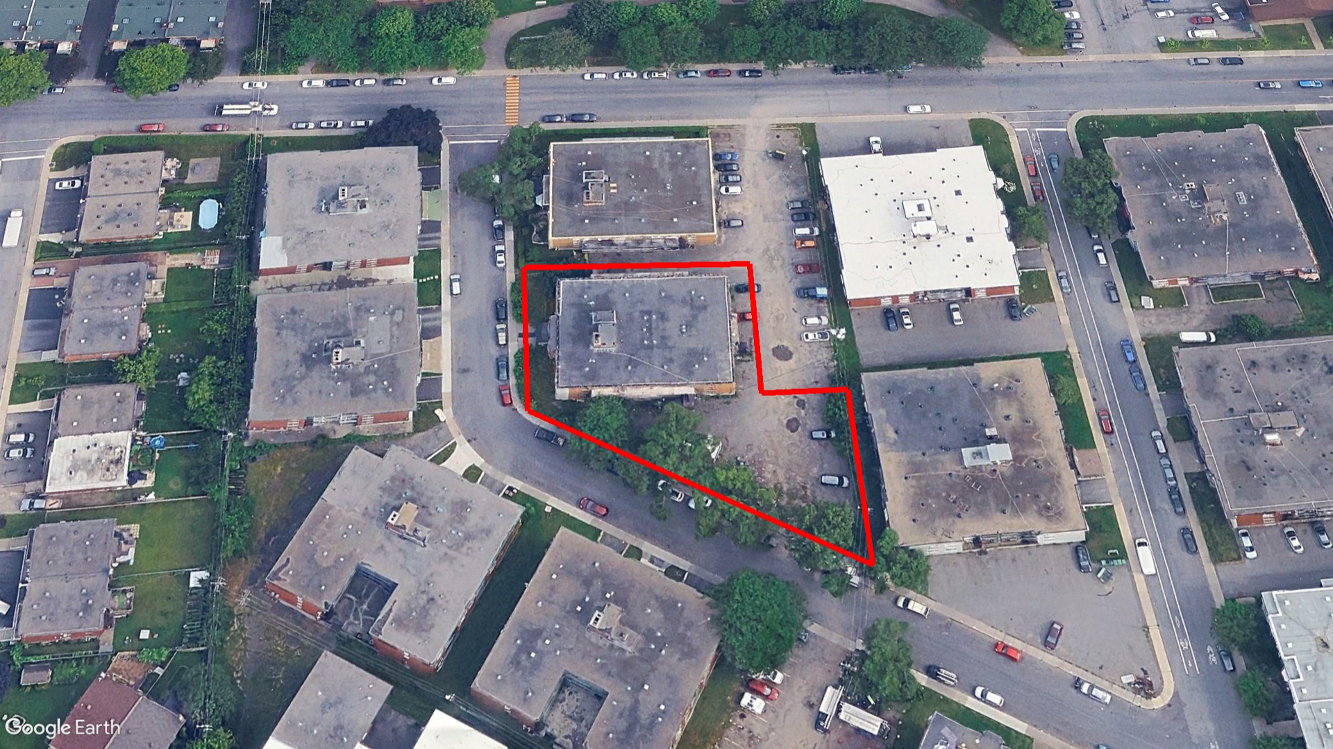 Tax Sale Montreal, Quebec - 050546-04