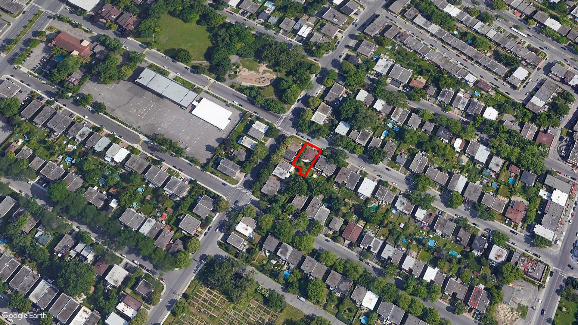 Tax Sale Montreal, Quebec - 710335-00