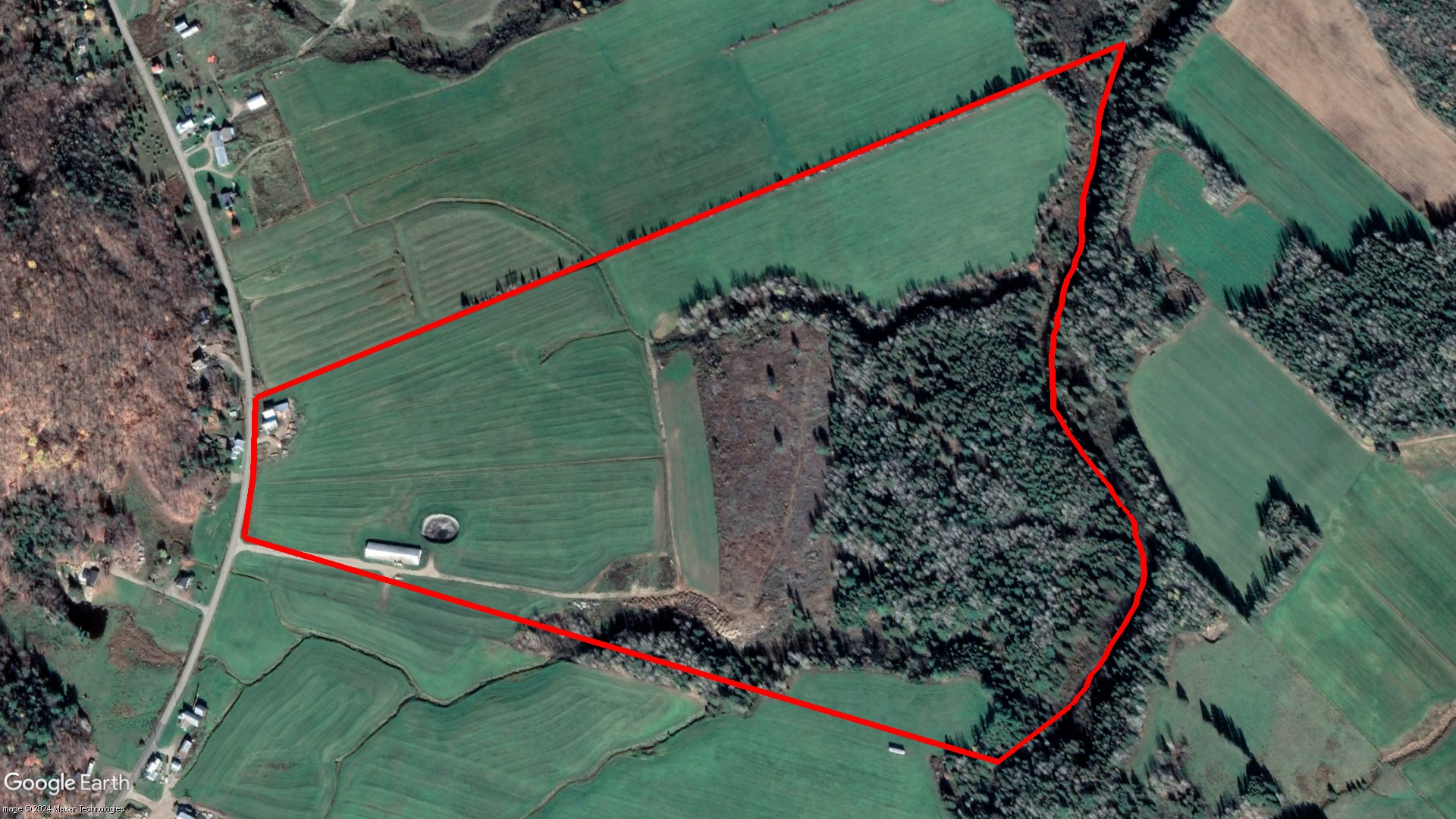 Tax Sale D’Autray, Quebec - 2335-85-4956