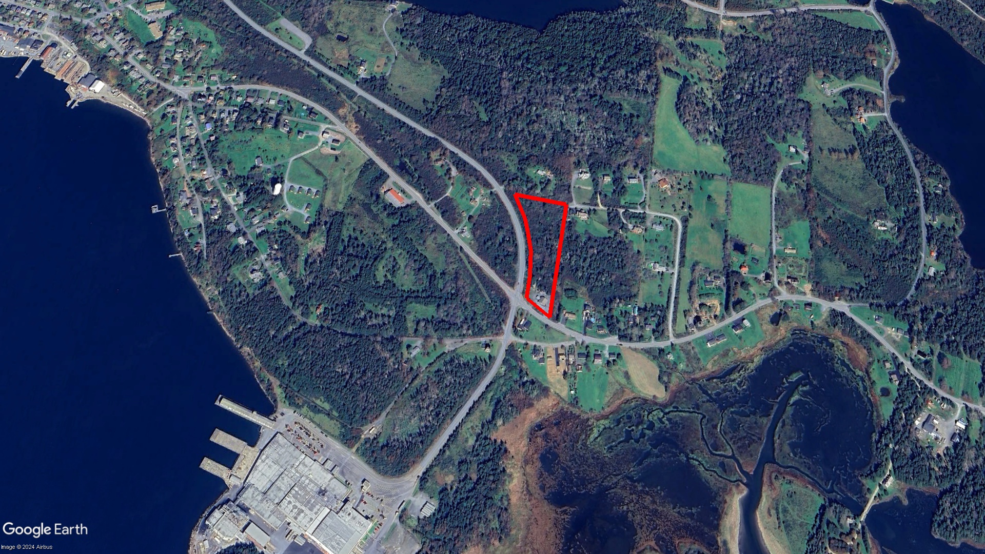 Tax Sale Lunenburg, Nova Scotia - 08173893