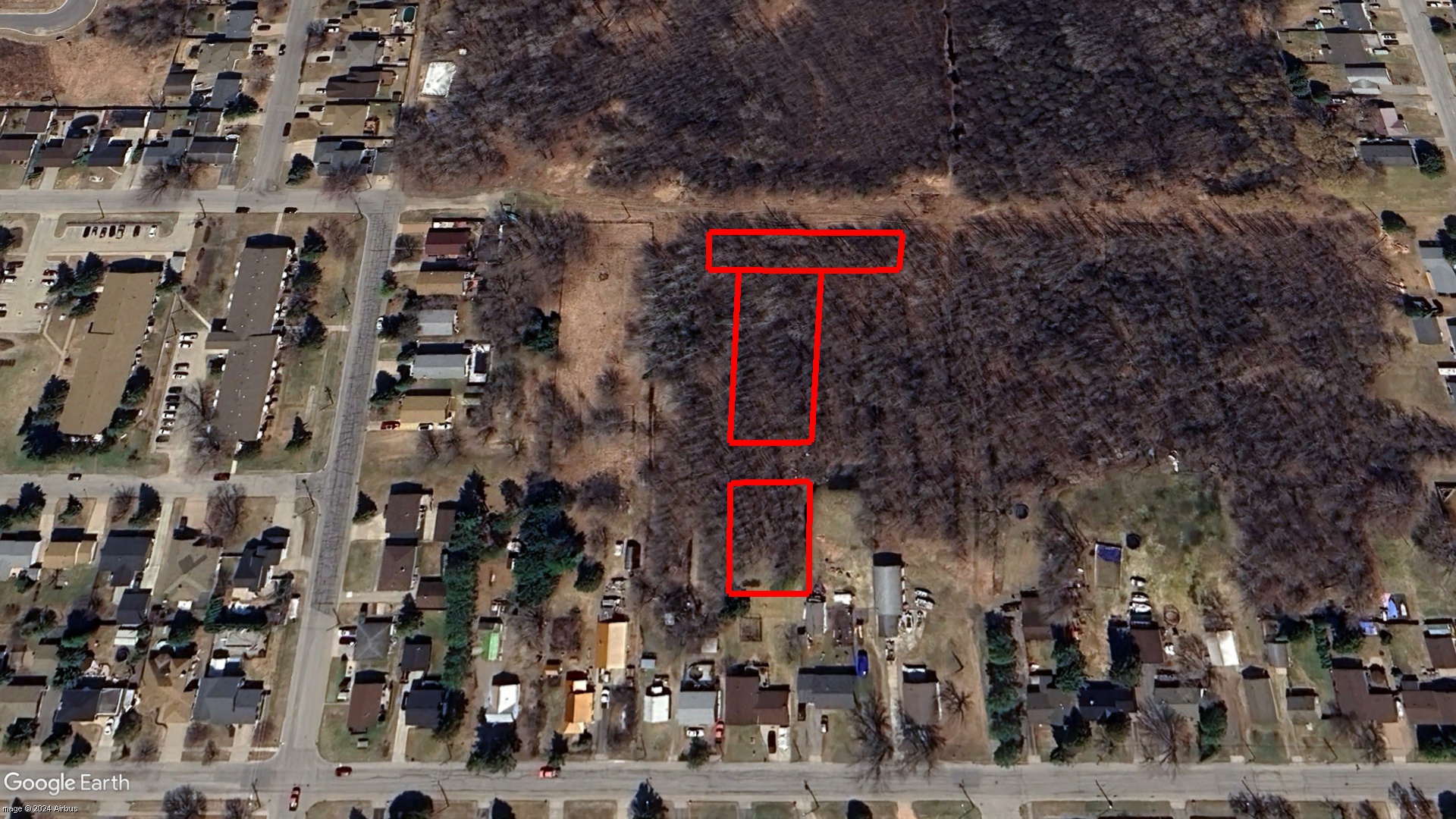 Tax Sale Fort Frances, Ontario - 59 12 030 005 12200 0000