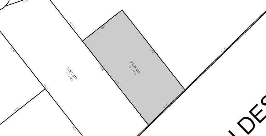 Tax Sale Des Laurentides, Quebec - 2824-34-1987