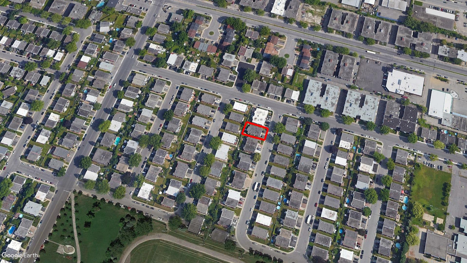 Tax Sale Montreal, Quebec - 040352-30