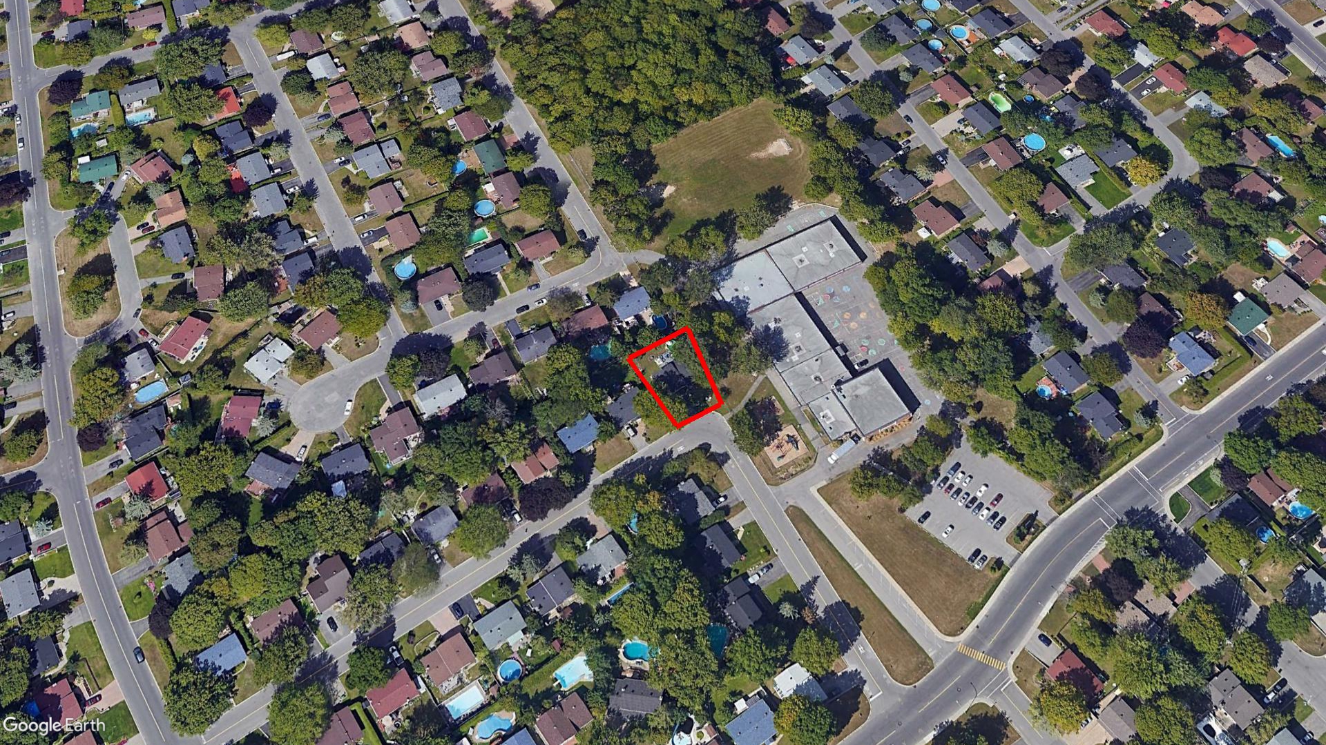 Tax Sale Montreal, Quebec - 040073-30