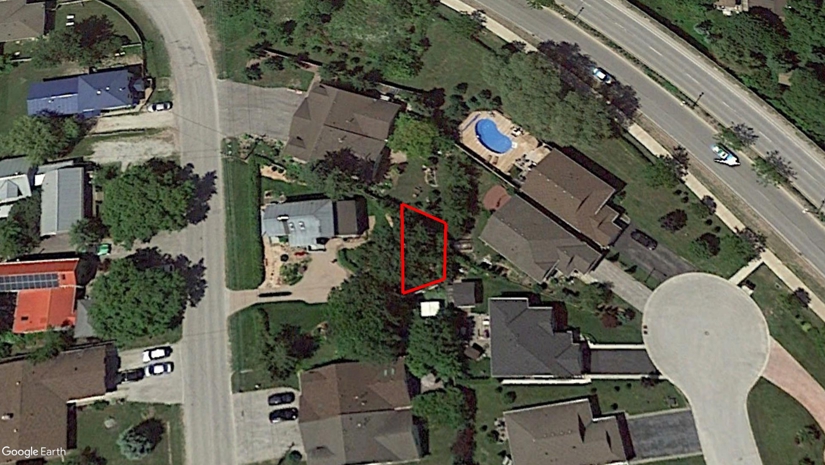 Tax Sale Collingwood, Ontario - 43 31 020 002 11010 0000