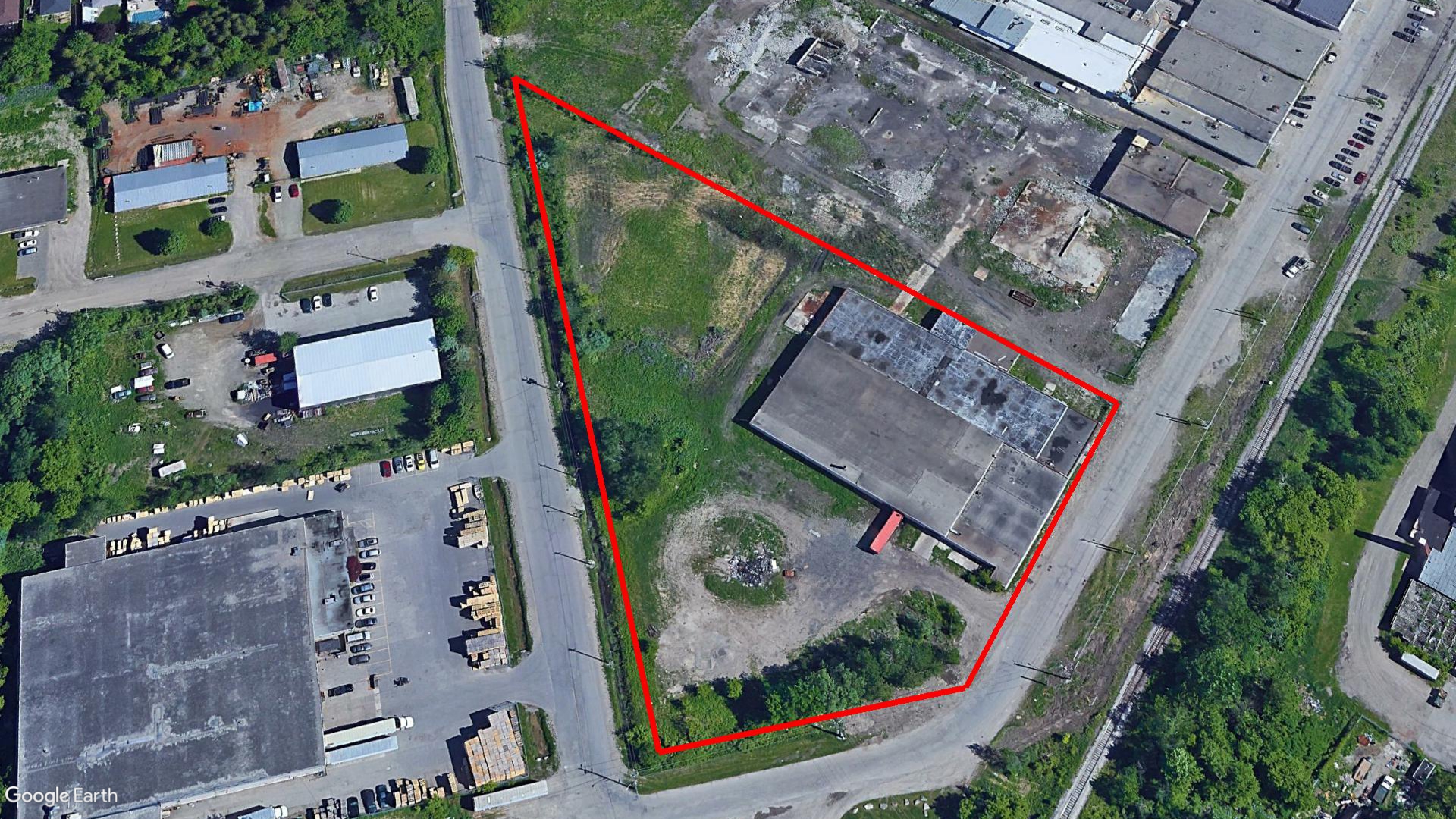 Tax Sale Cambridge, Ontario - 30 06 140 001 09800 0000