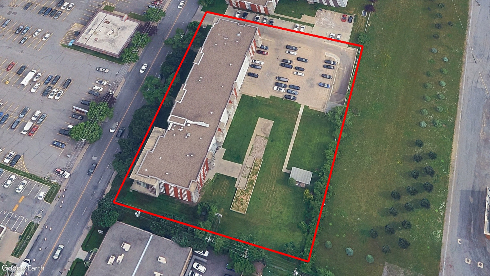 Tax Sale Montreal, Quebec - 051547-52