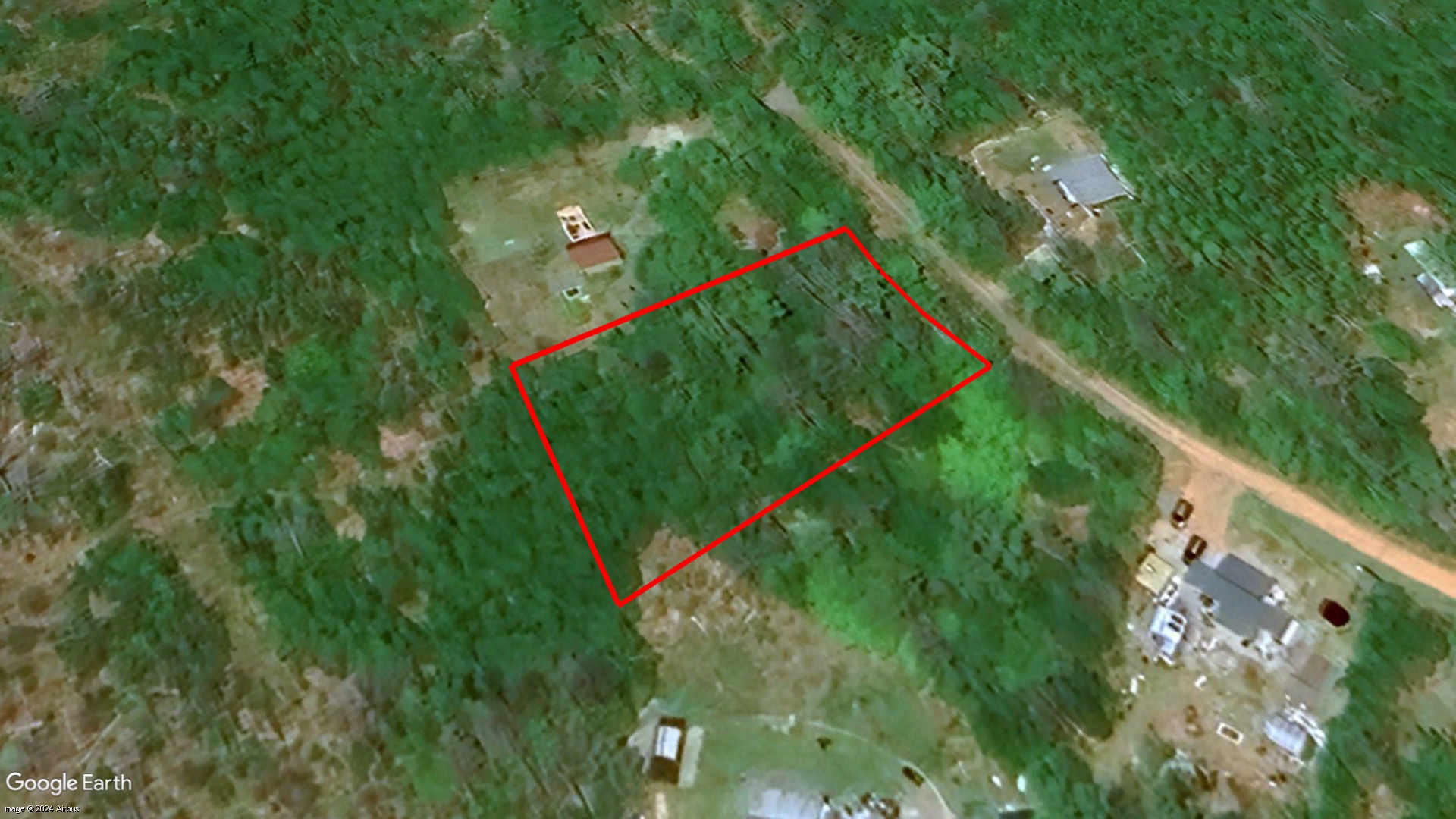 Tax Sale Chester, Nova Scotia - 01960385