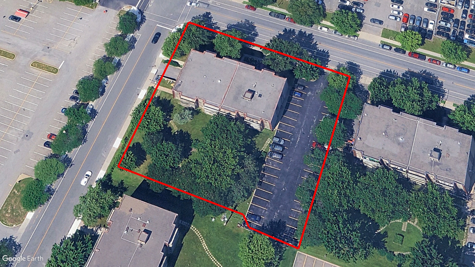 Tax Sale Montreal, Quebec - 050953-43