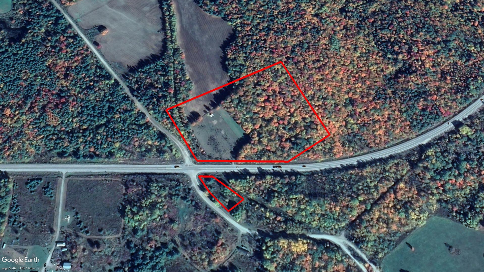 Tax Sale  Des-Collines-De-L'outaouais, Quebec - 2042-79-0665