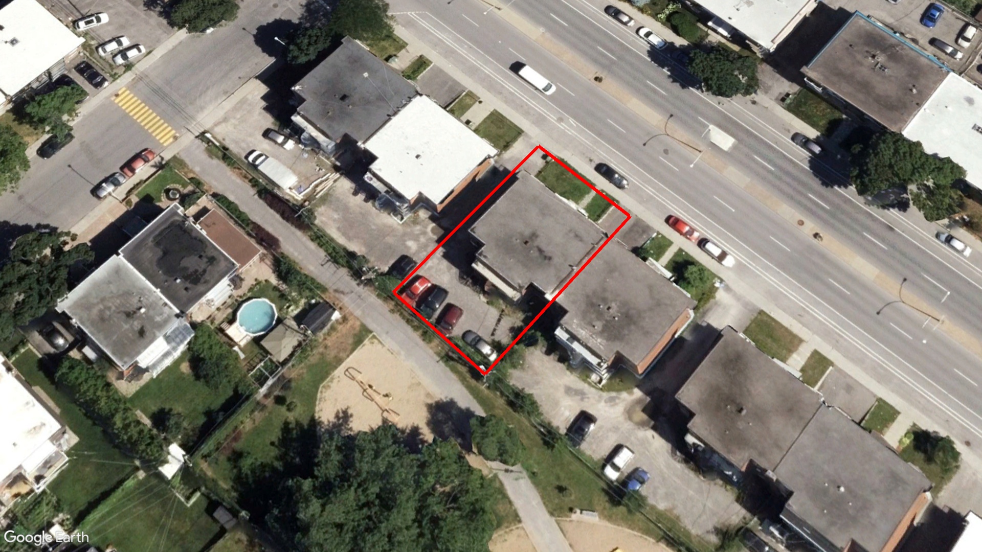 Tax Sale Montreal, Quebec - 020812-71