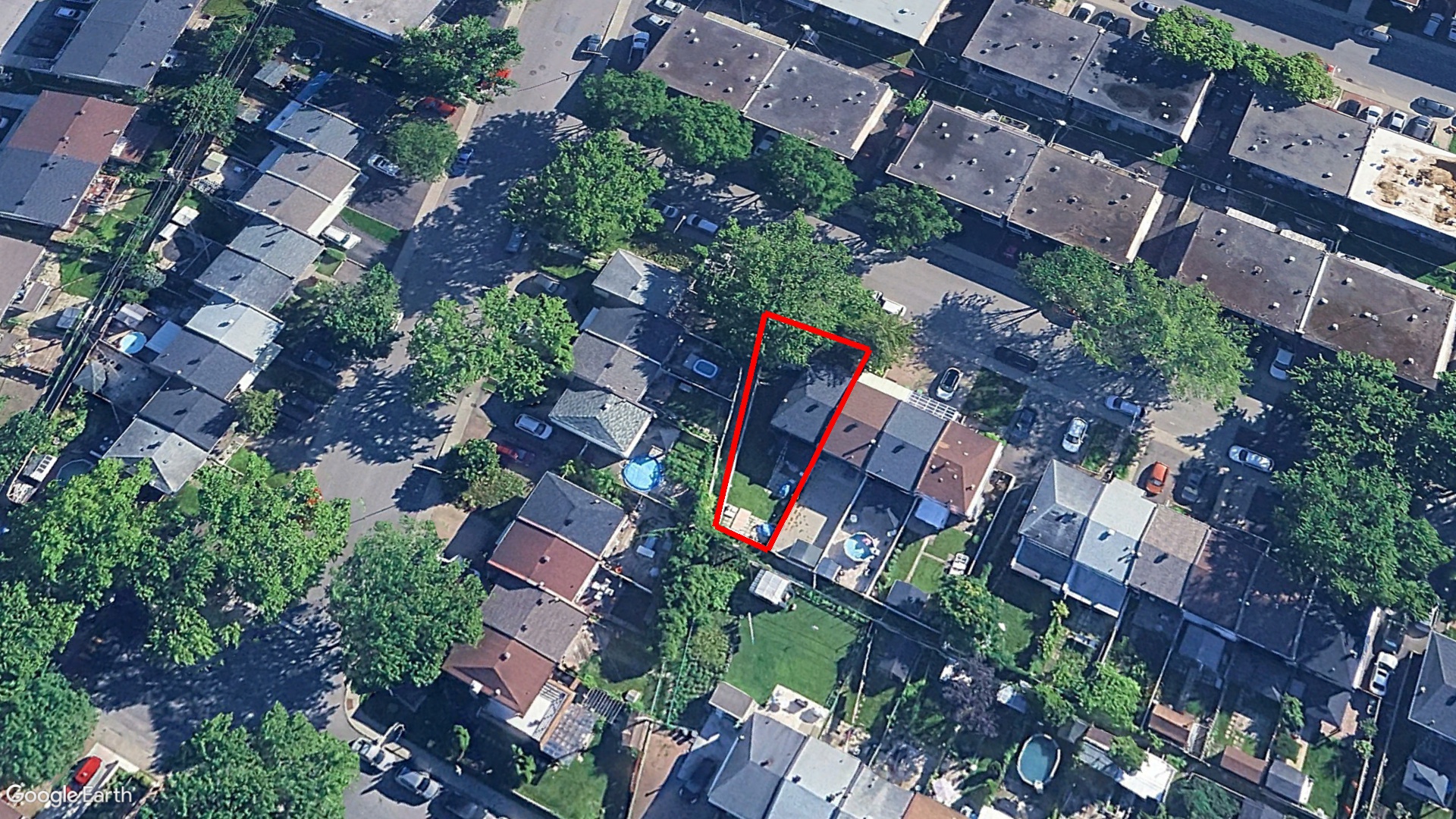 Tax Sale Montreal, Quebec - 020884-87