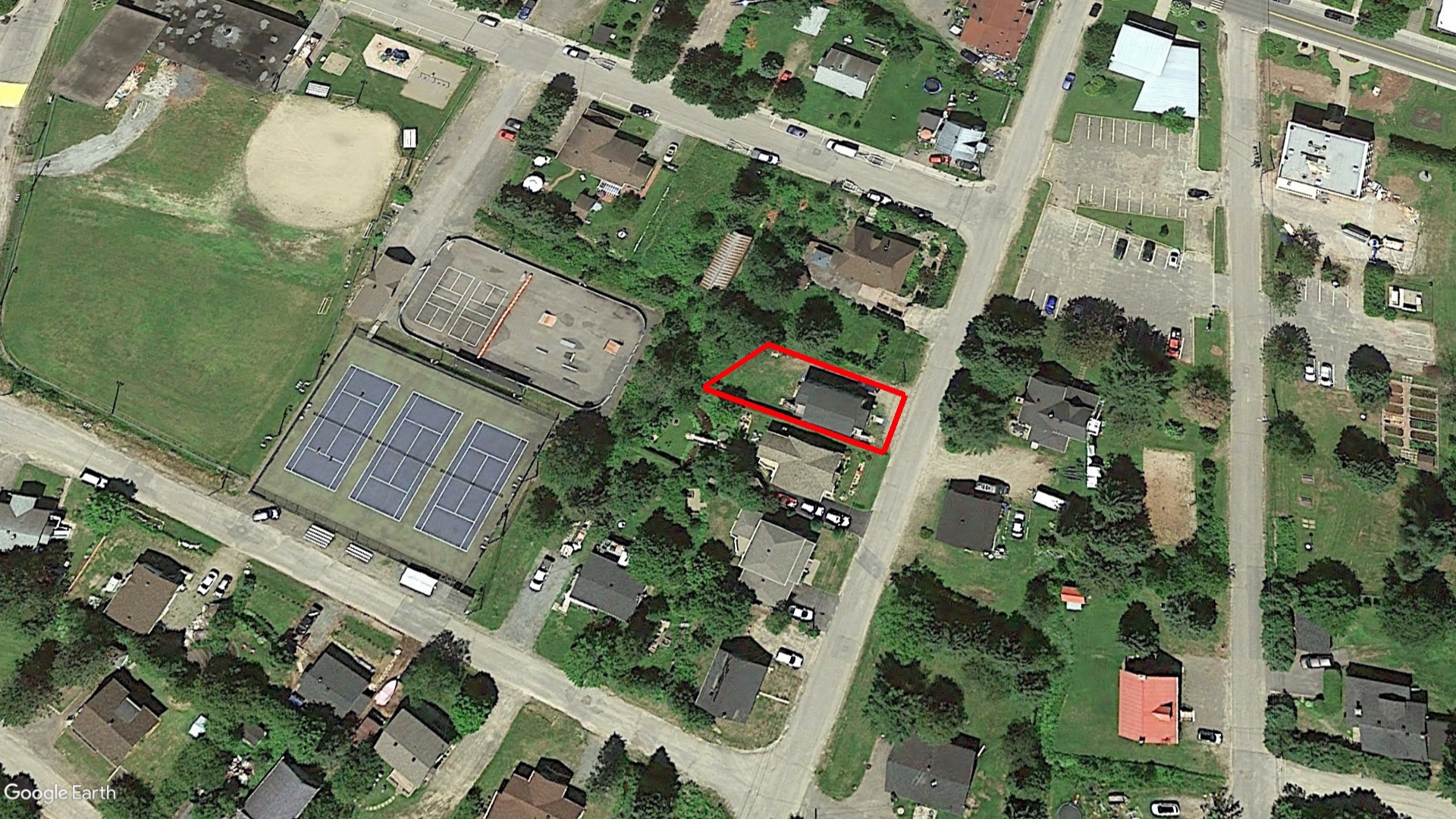 Tax Sale SAINT-ADOLPHE D’HOWARD, Quebec - 3992-95-1820-5