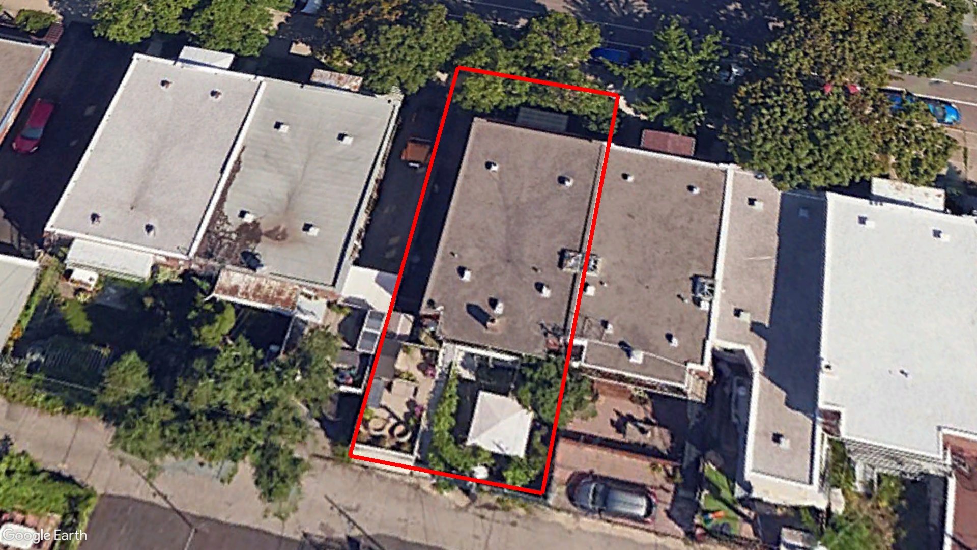 Tax Sale Montreal, Quebec - 690233-00