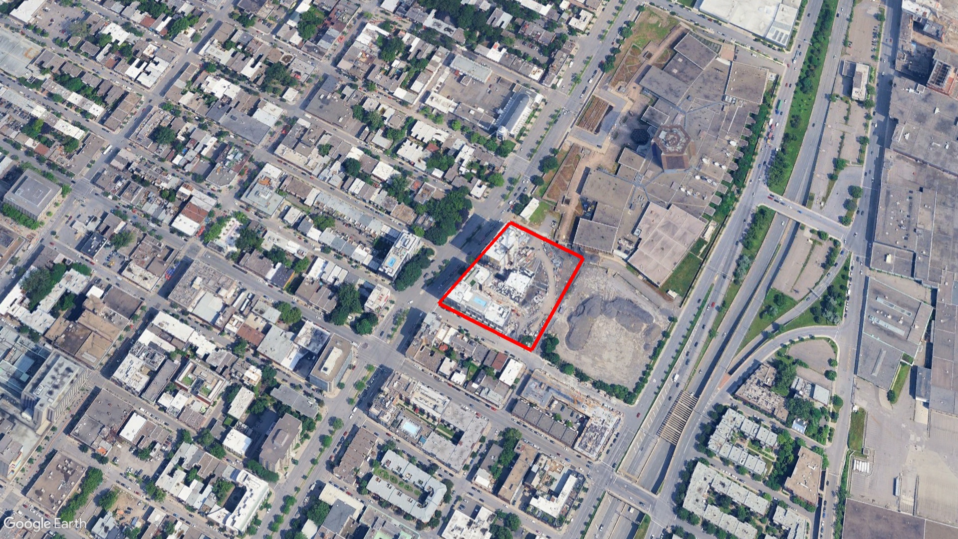 Tax Sale Montreal, Quebec - 220007-98