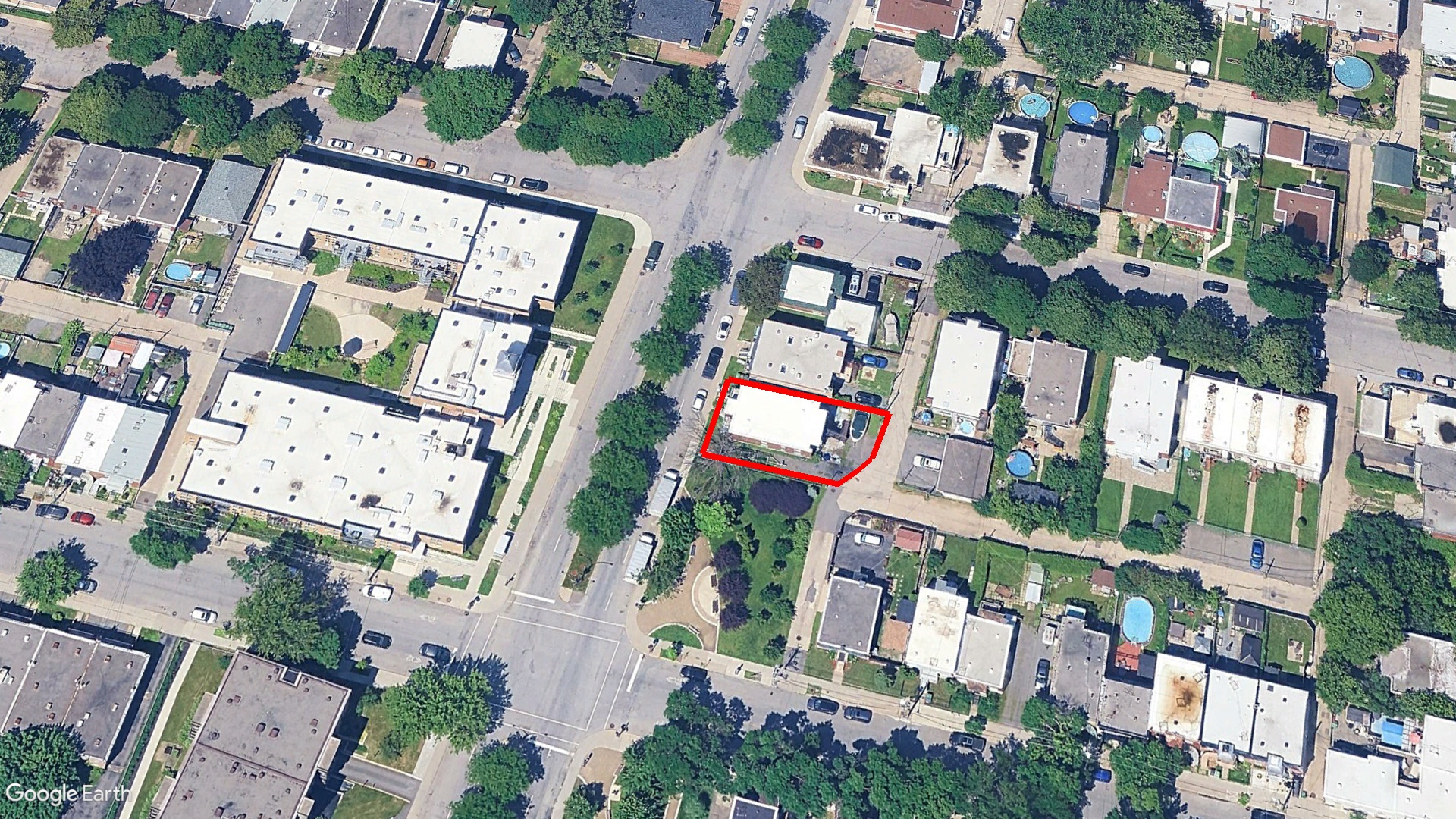 Tax Sale Montreal, Quebec - 384041-00