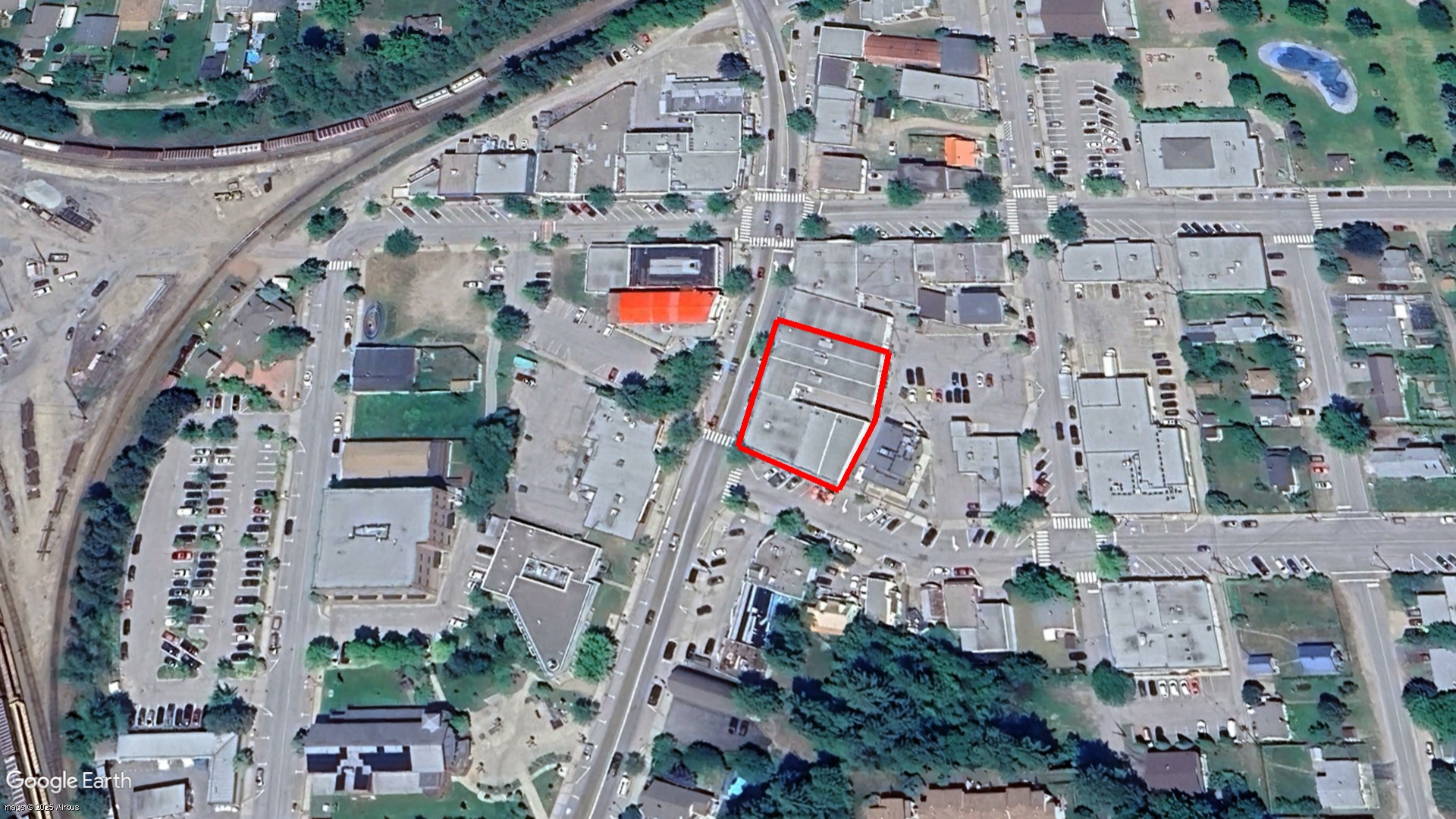 Tax Sale Castlegar, British Columbia - 201-00637.005