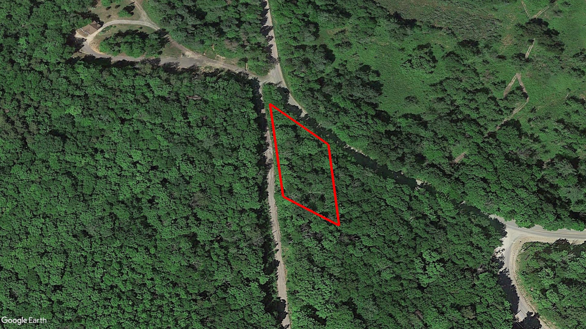 Tax Sale  Des-Collines-De-L'outaouais, Quebec - 6856-29-5624