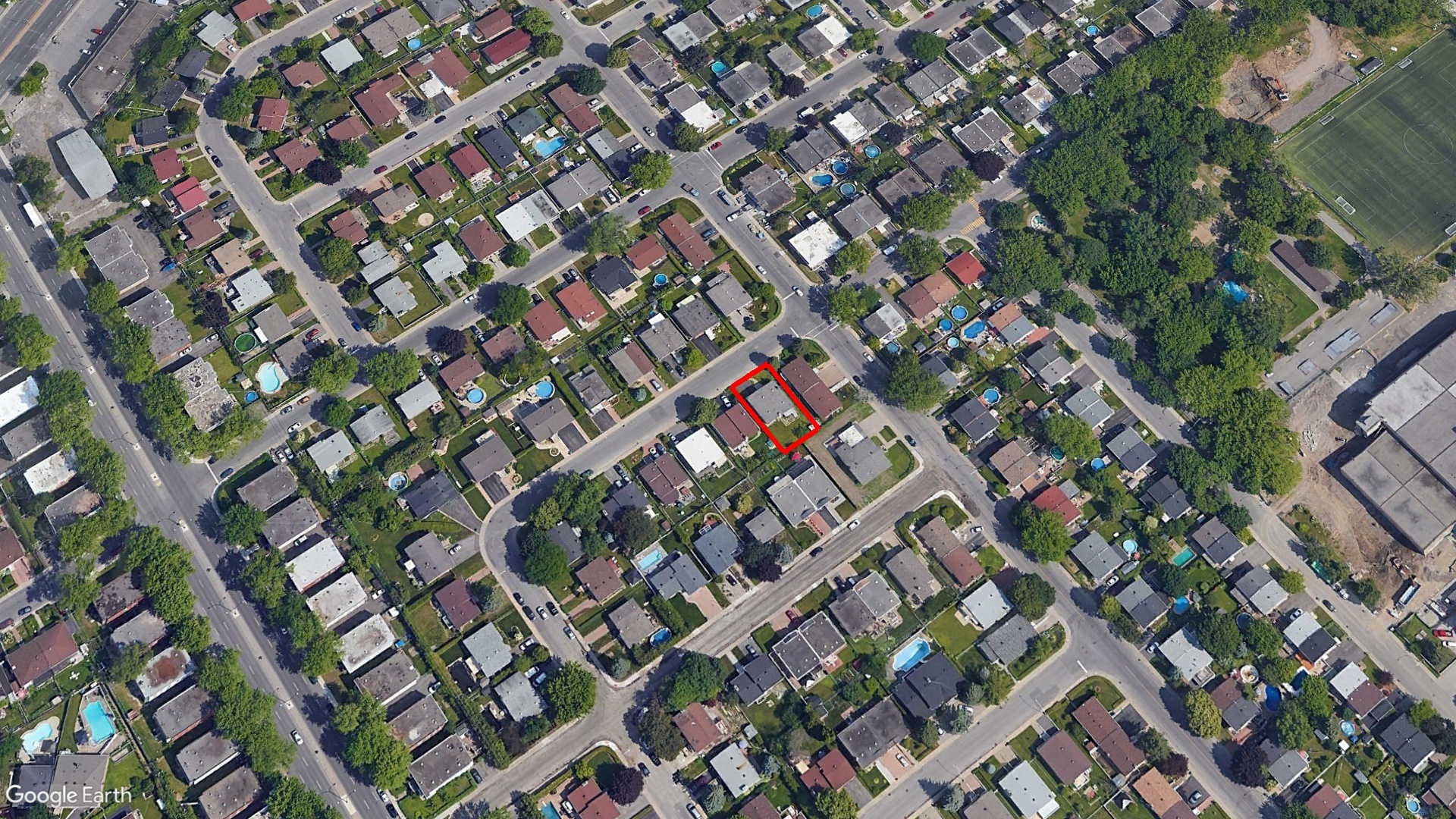 Tax Sale Montreal, Quebec - 020872-15