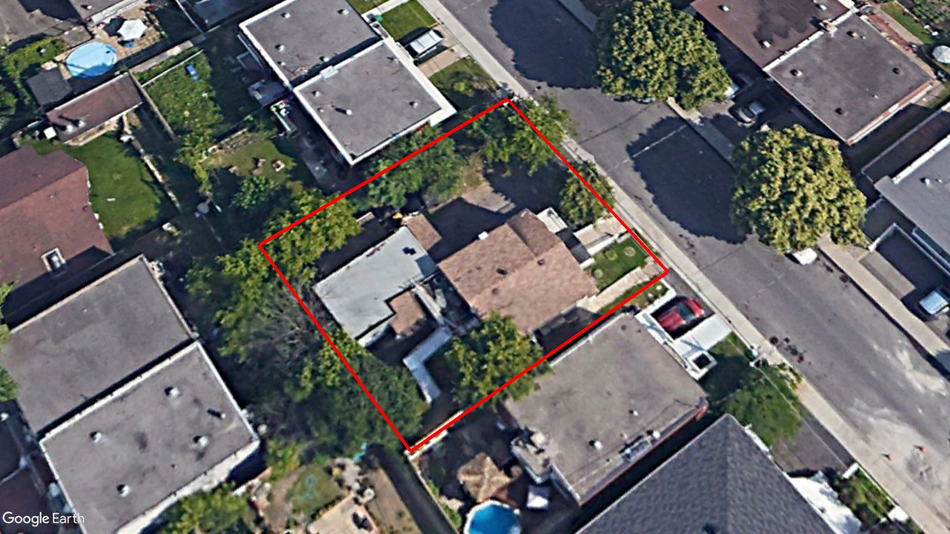 Tax Sale Montreal, Quebec - 020700-68 