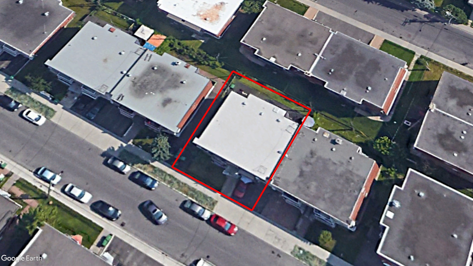 Tax Sale Montreal, Quebec - 020714-19