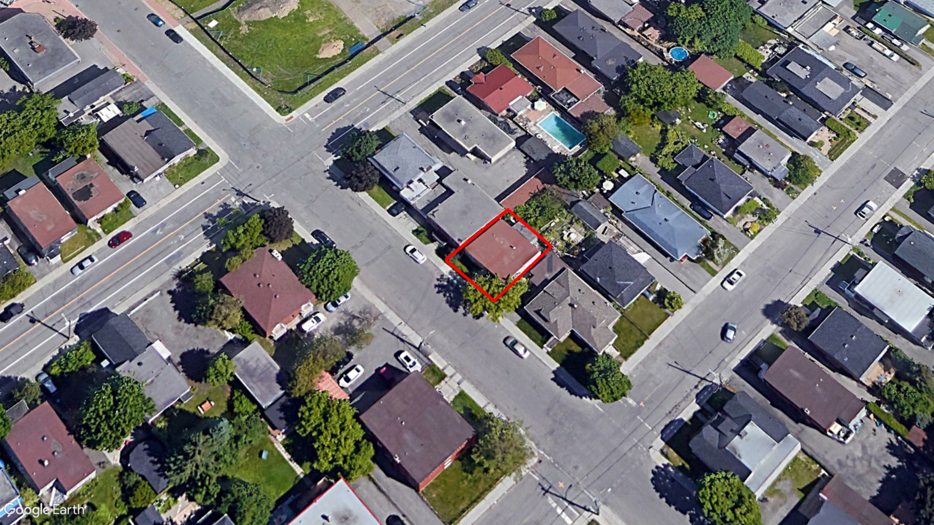 Tax Sale Ottawa, Ontario - 0614.900.401.77200.0000