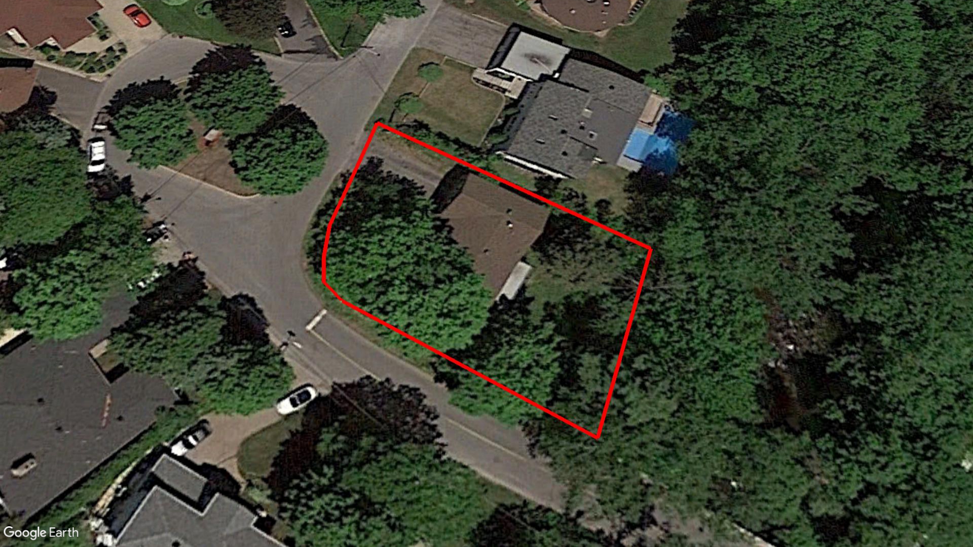 Tax Sale Montreal, Quebec - 040136-70