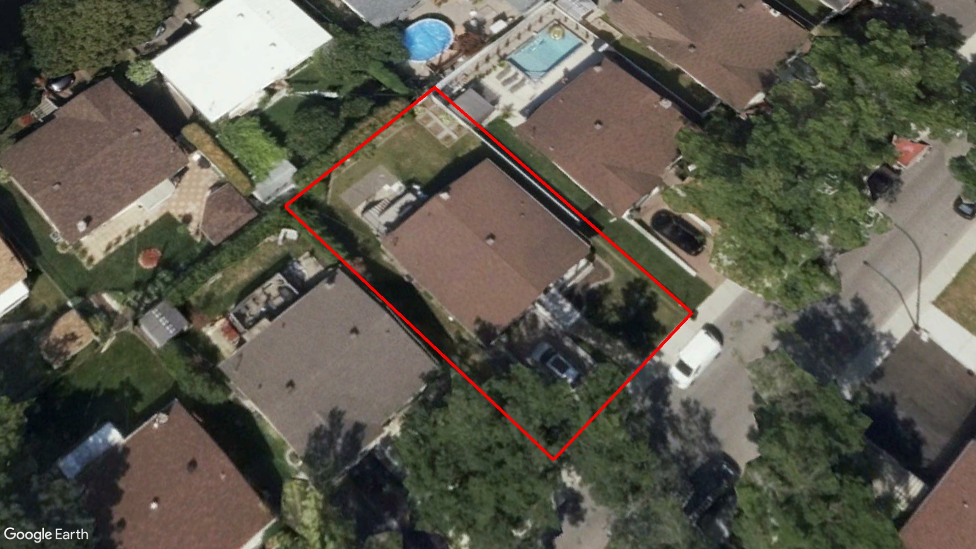 Tax Sale Montreal, Quebec - 020934-70