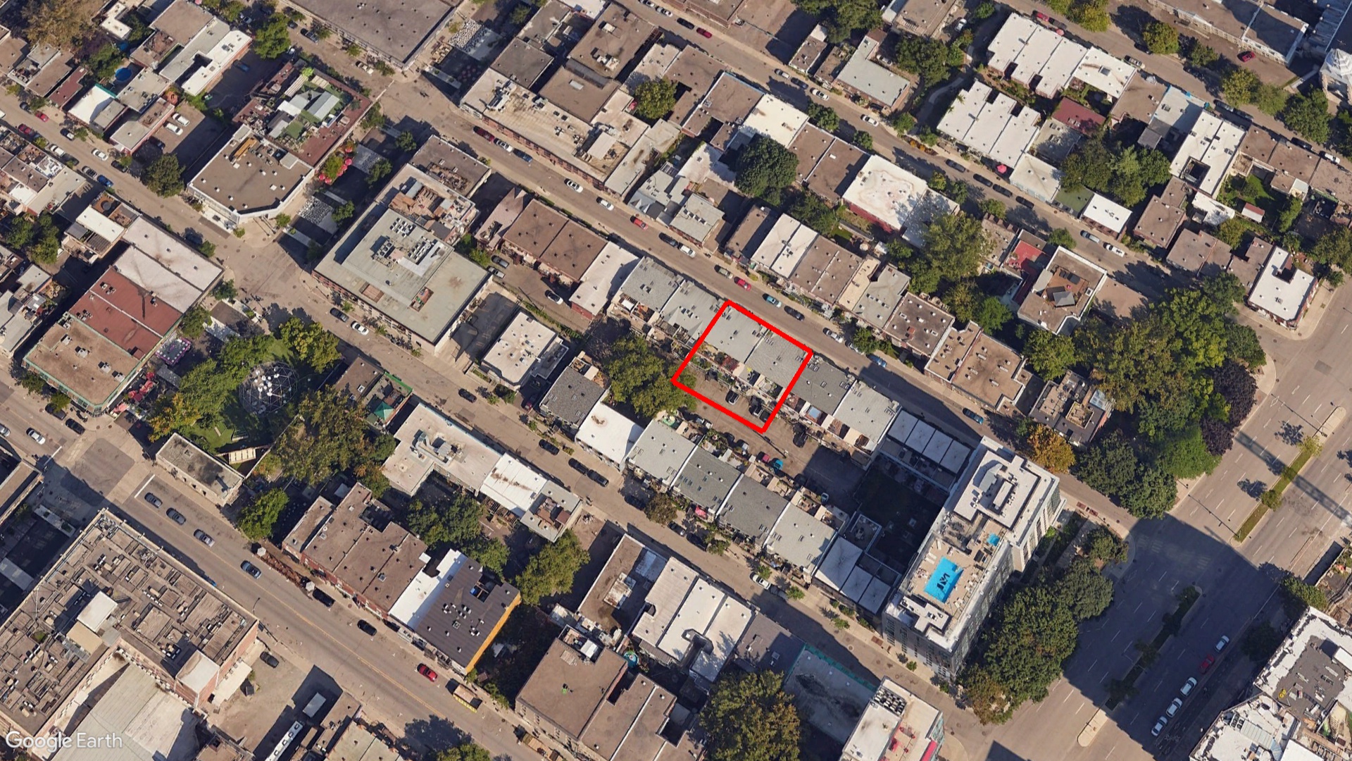 Tax Sale Montreal, Quebec - 200909-72