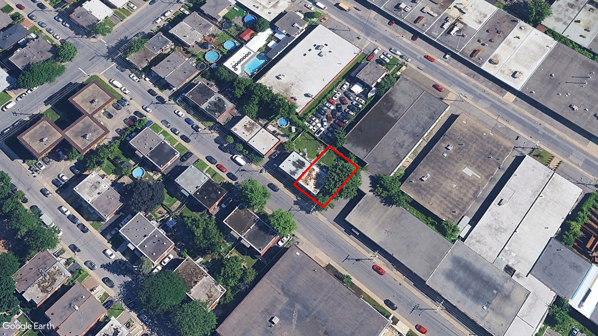 Tax Sale Montreal, Quebec - 020715-28