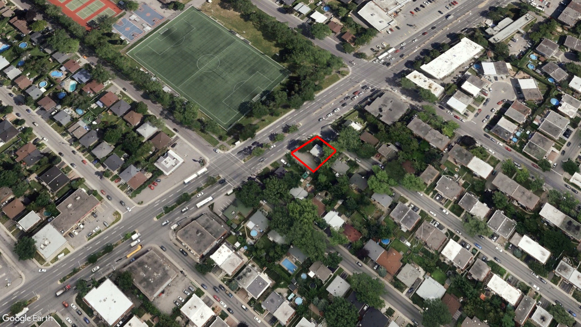 Tax Sale Montreal, Quebec - 020773-83