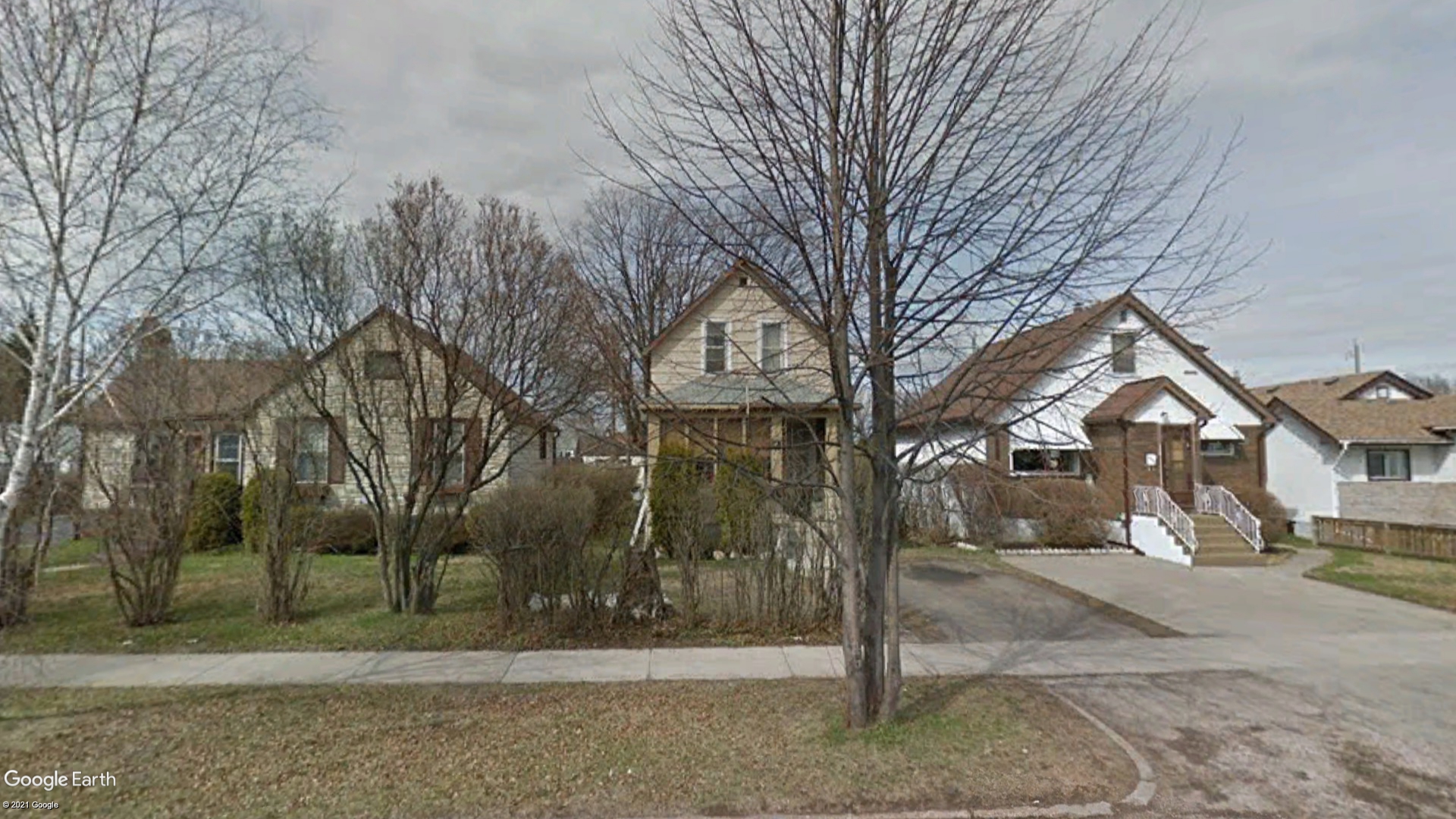 Tax Sale Thunder Bay, Ontario - 04.214.10500.0000