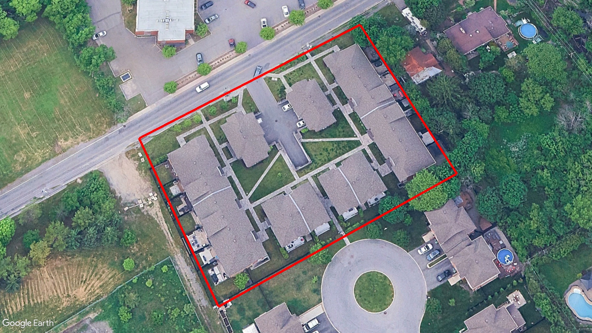 Tax Sale Montreal, Quebec - 052917-84