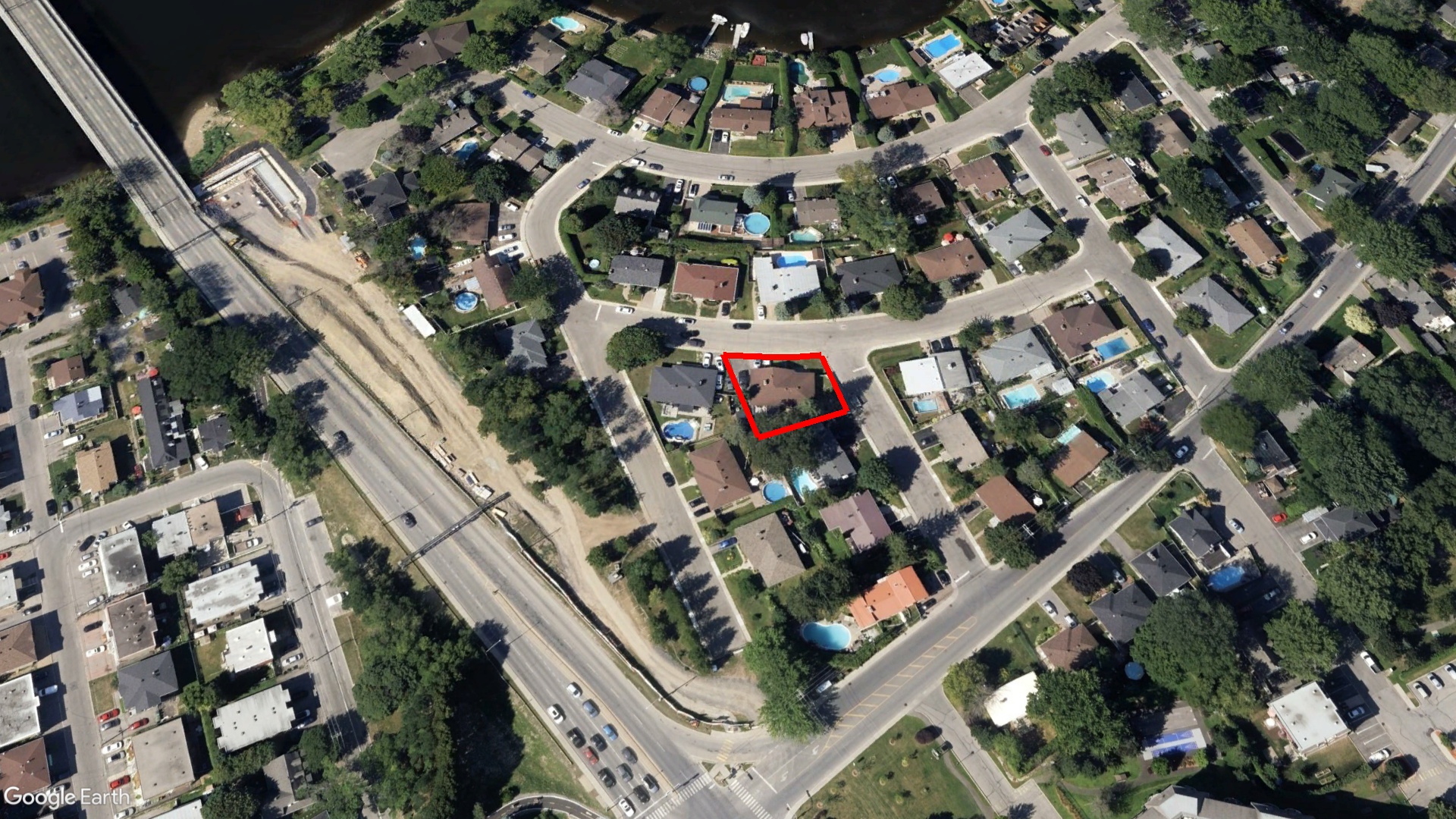 Tax Sale Montreal, Quebec - 040840-53