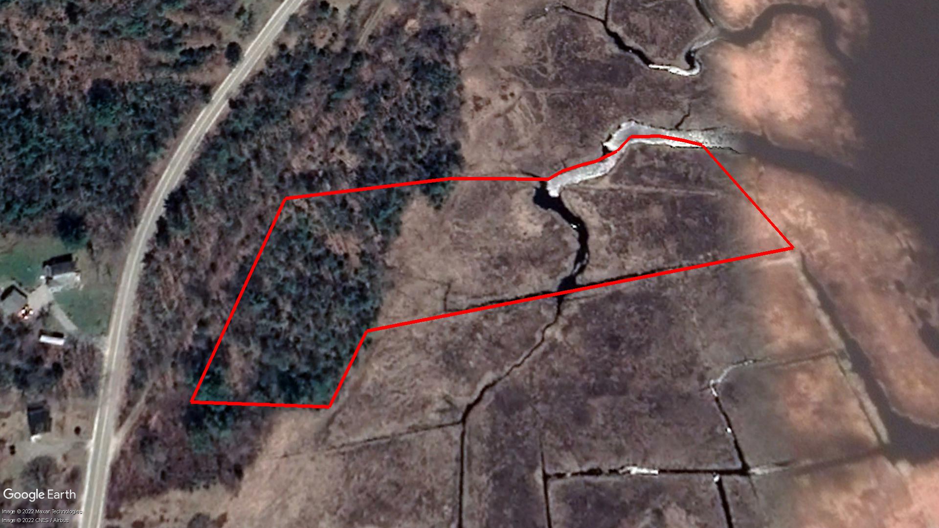 Tax Sale Shelburne, Nova Scotia - 03736369