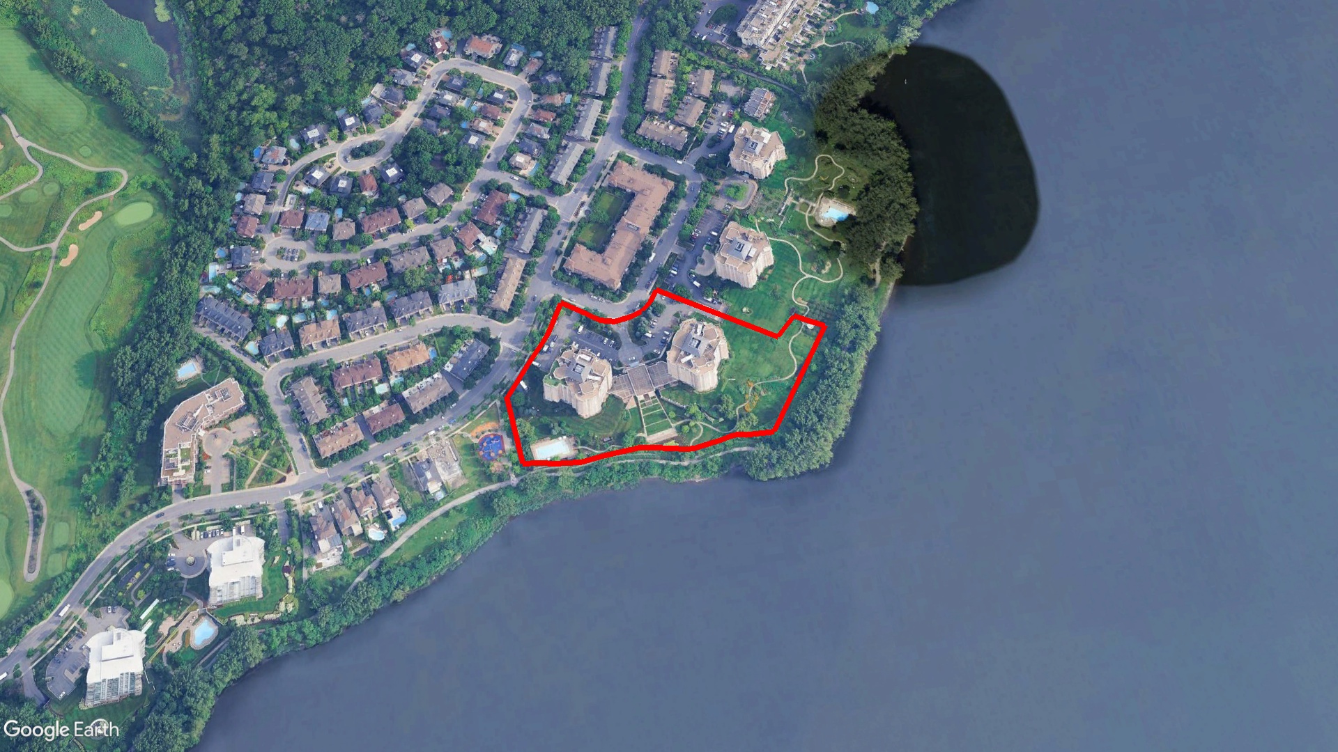 Tax Sale Montreal, Quebec - 051330-47