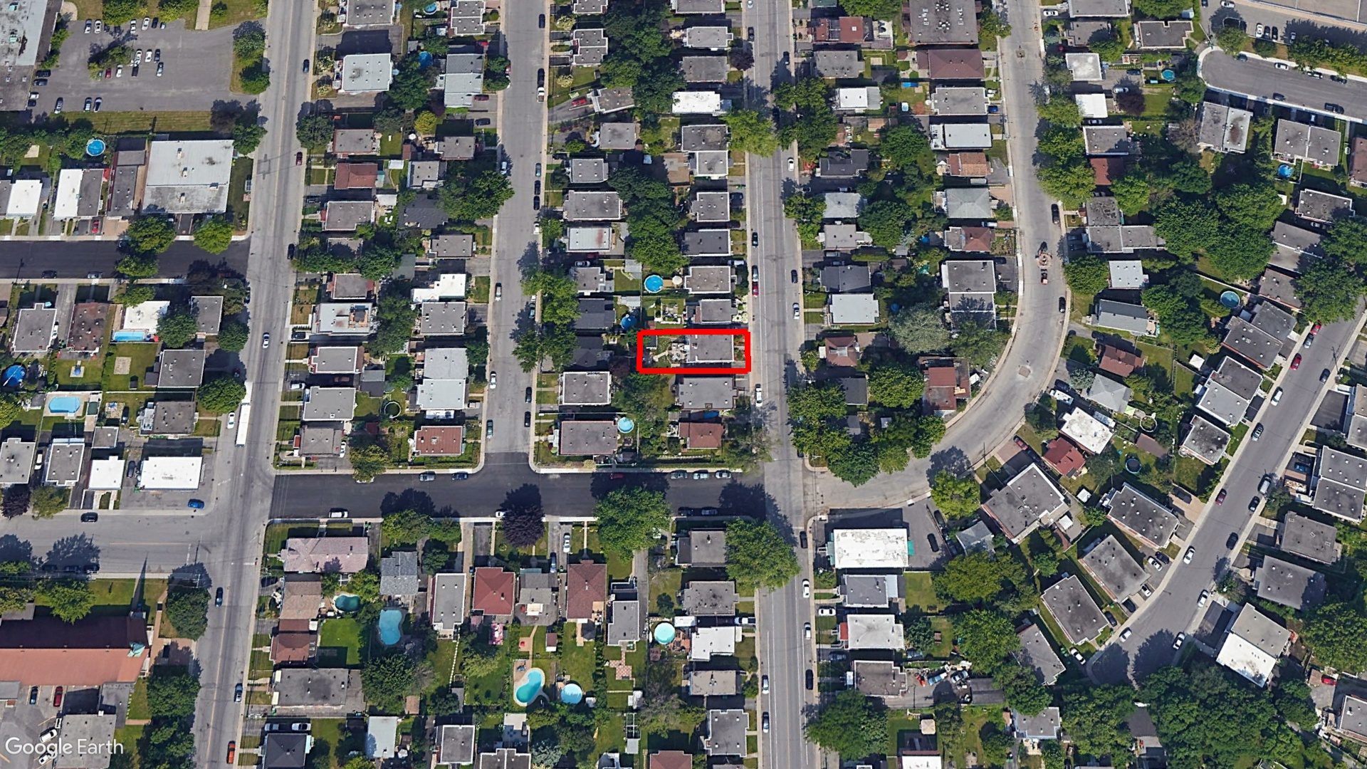 Tax Sale Montreal, Quebec - 040277-06