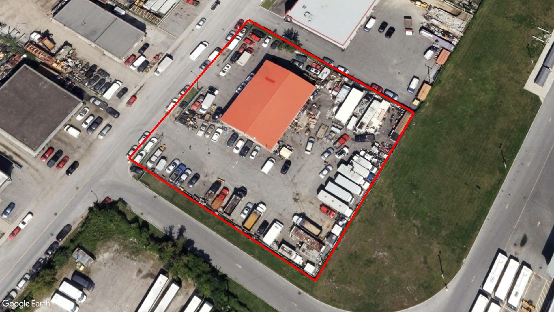 Tax Sale Montreal, Quebec - 041415-58