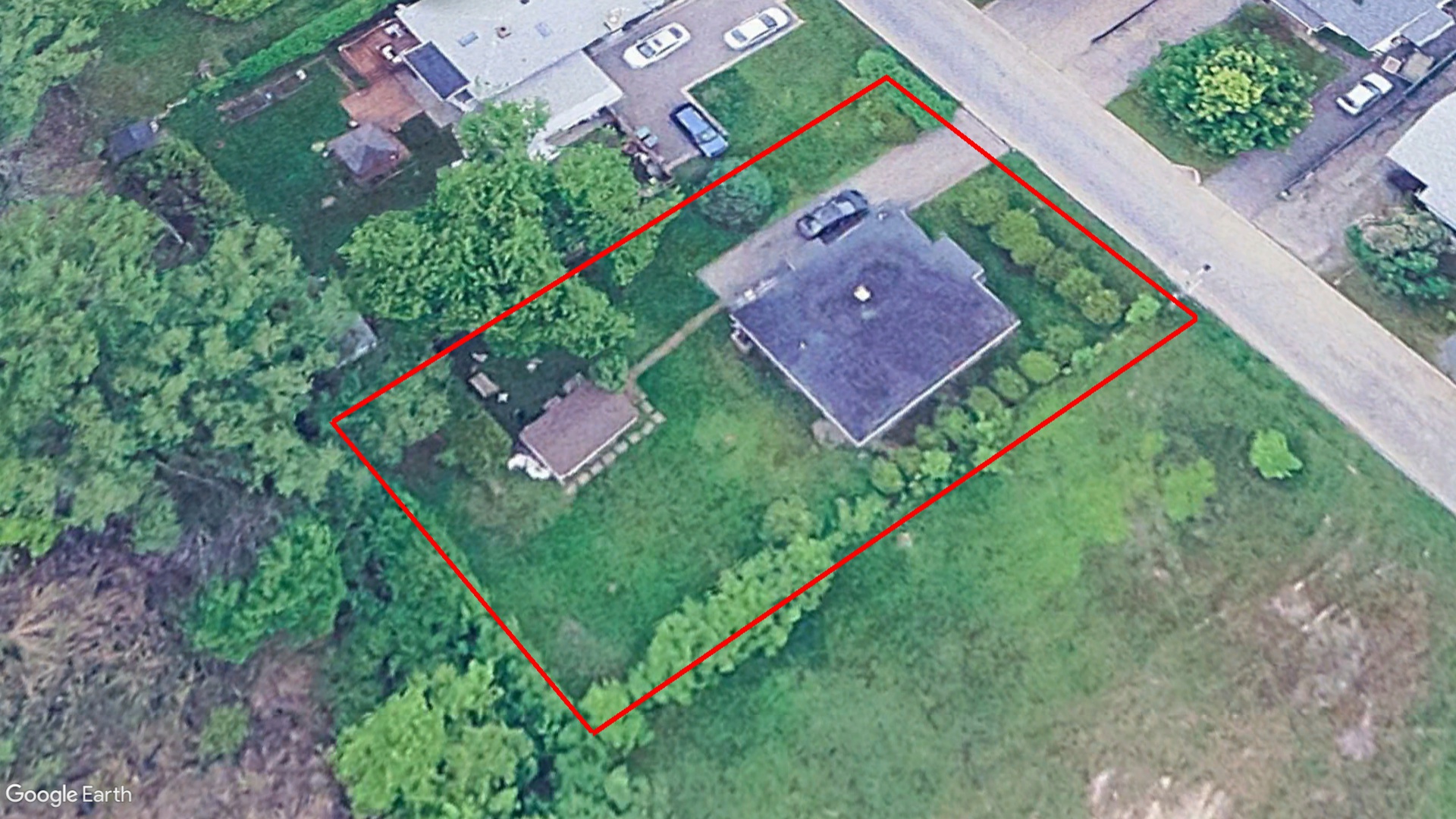 Tax Sale Montreal, Quebec - 040546-43