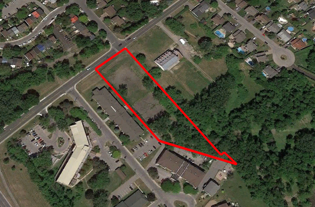 Tax Sale Montreal, Quebec - 041229-59