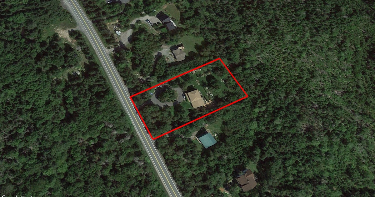 Tax Sale in Halifax, Nova Scotia 336 ketch harbour rd lot 833