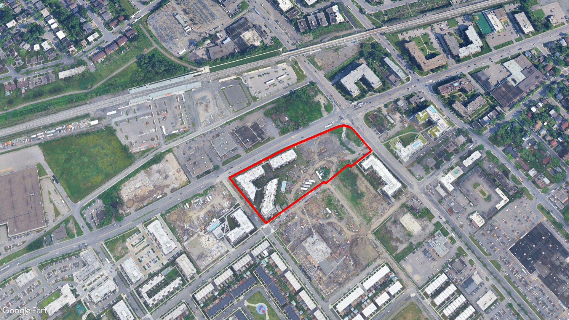 Tax Sale Montreal, Quebec - 052929-38