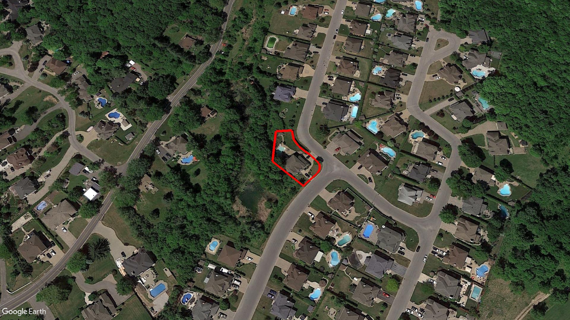 Tax Sale Montreal, Quebec - 050860-62