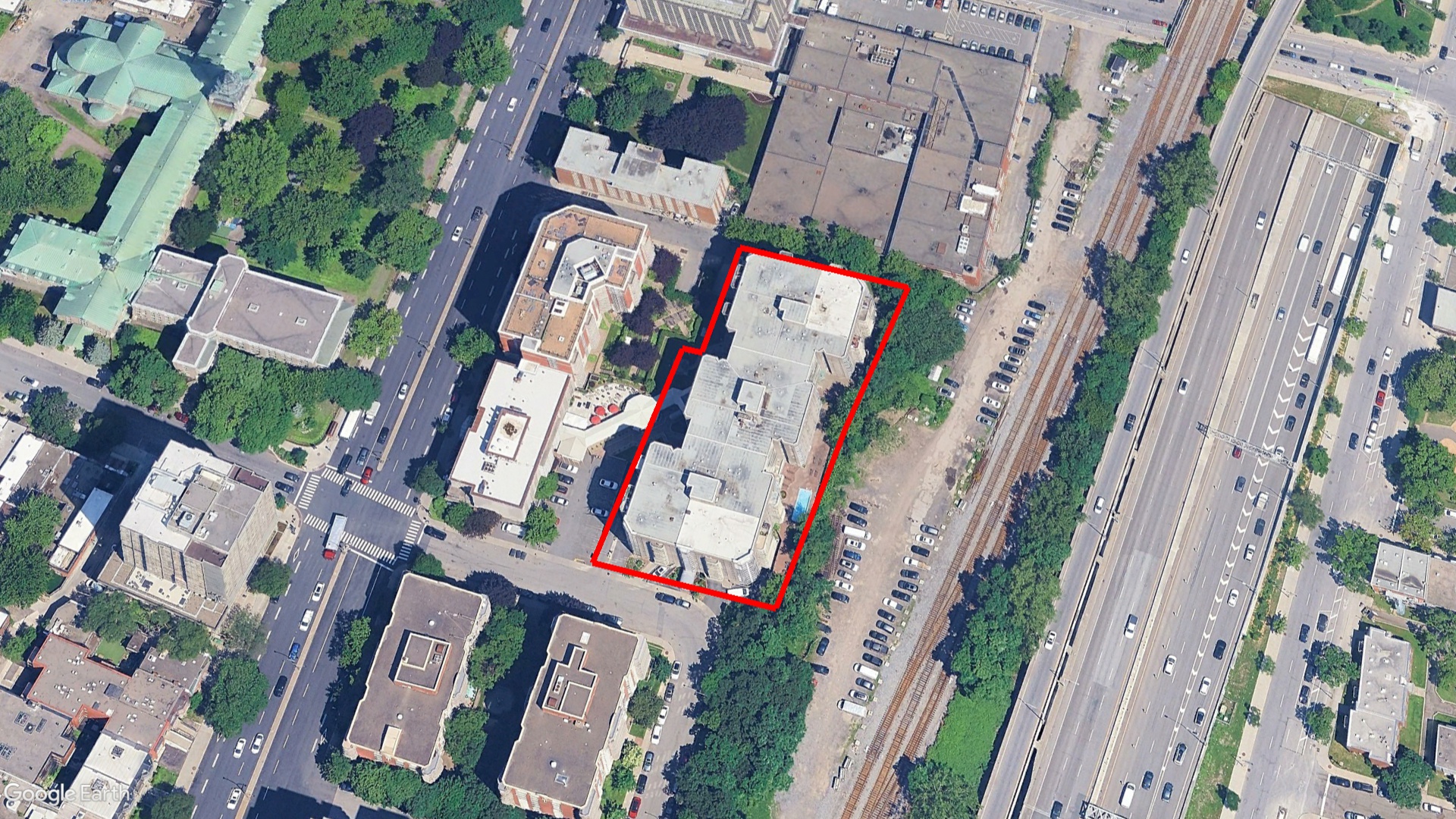 Tax Sale Montreal, Quebec - 261620-92