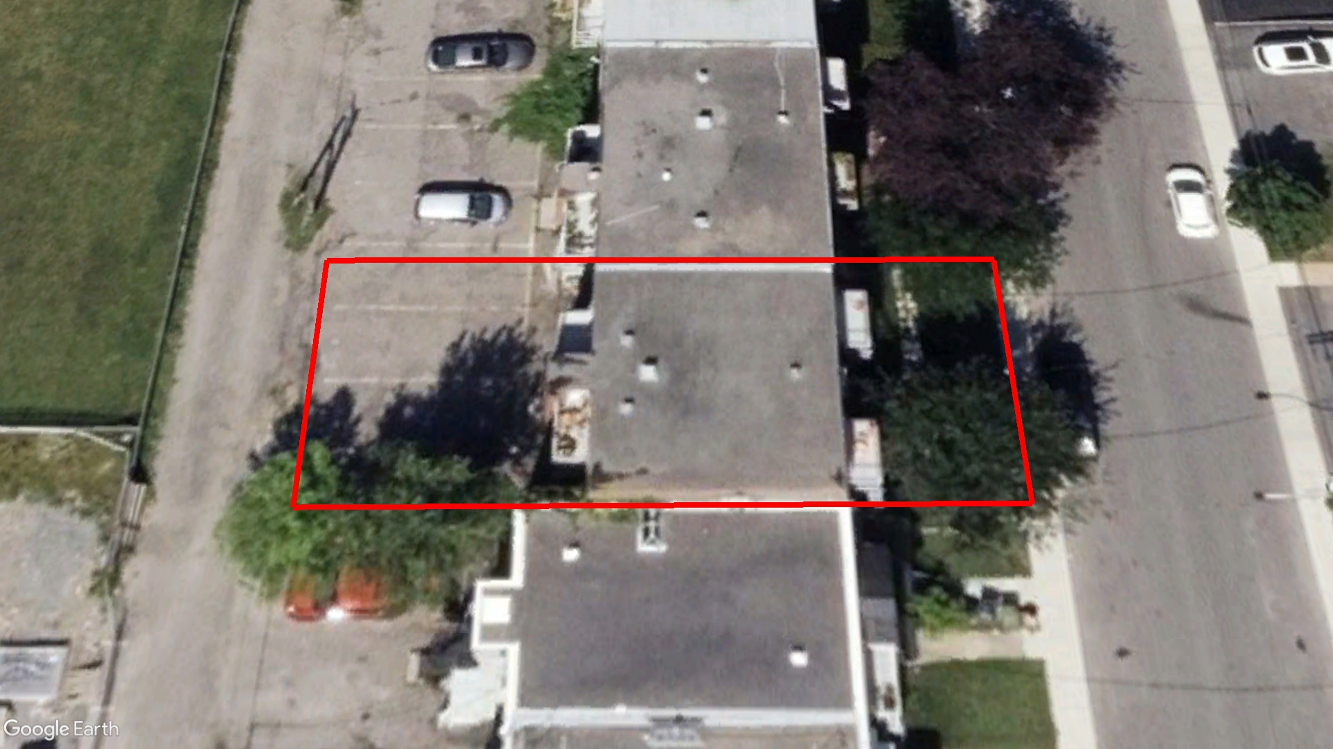 Tax Sale Montreal, Quebec - 050576-22