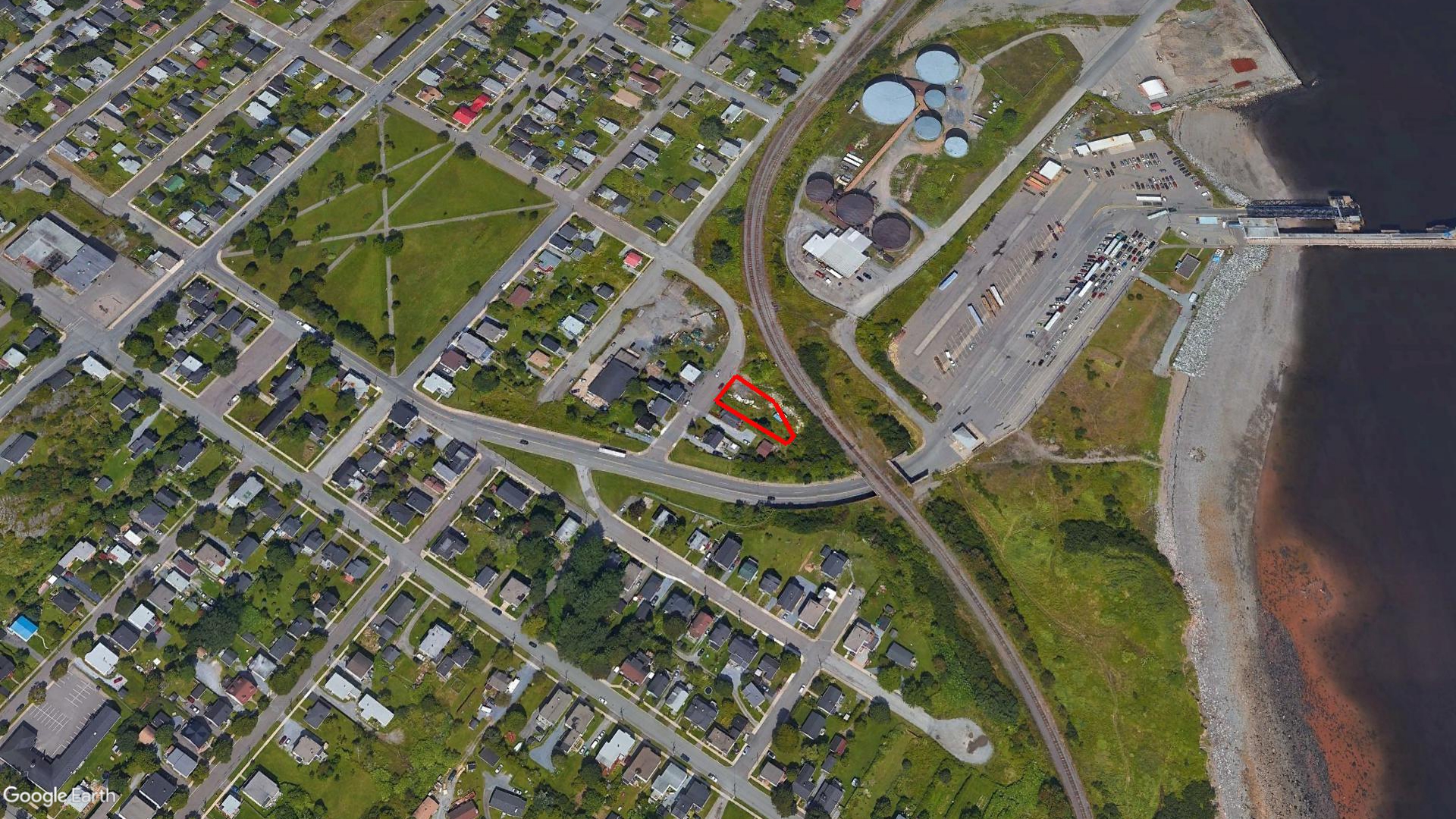 Tax Sale Saint John, New Brunswick - 01615492