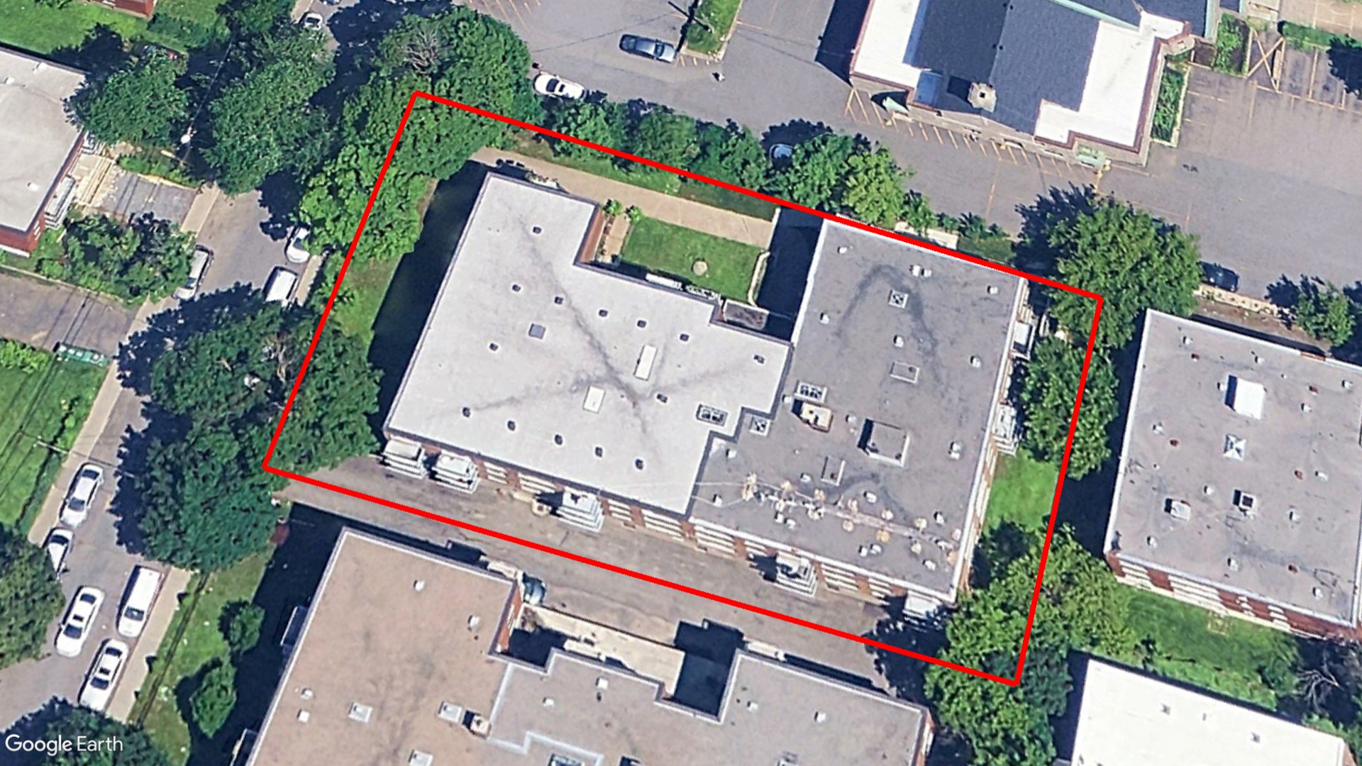 Tax Sale Montreal, Quebec - 482025-00